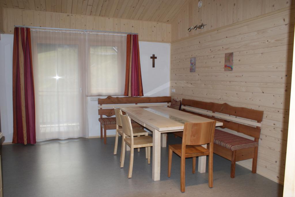 Ferienhaus Schwarzenbach Steinbach am Ziehberg Rum bild